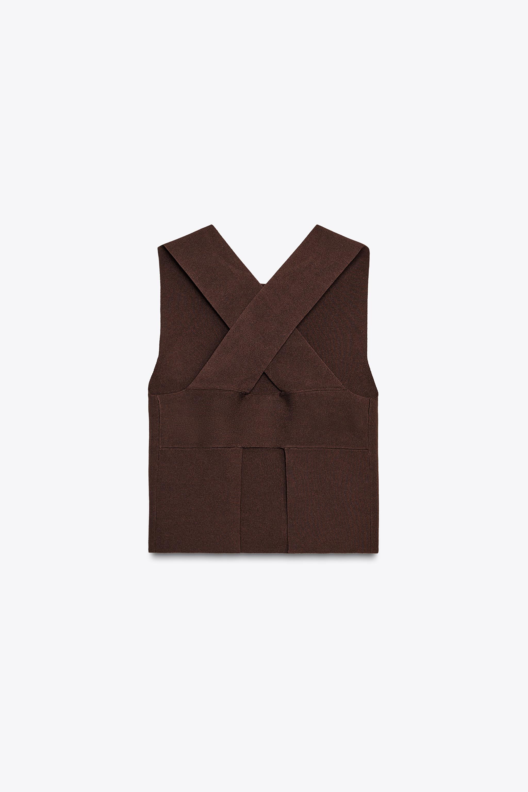 CUT OUT BACK KNIT TOP